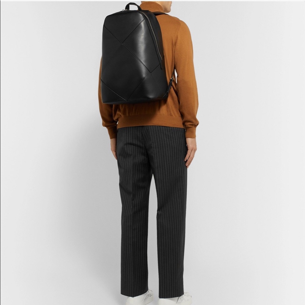 💥HP!💥💖💖Bottega Veneta - Intrecciato Leather Backpack - Black - Picture 5 of 9